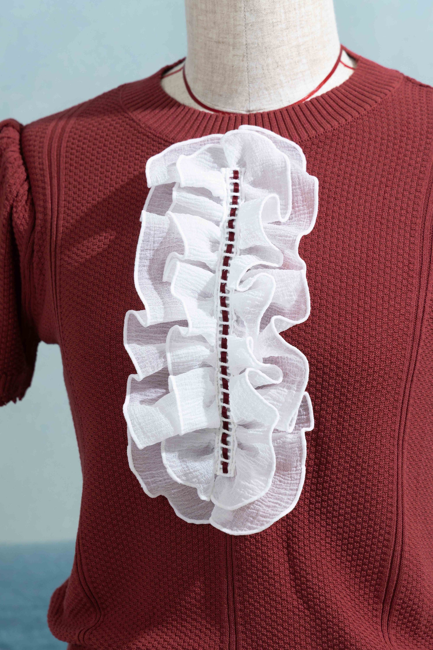 Frill summer knit