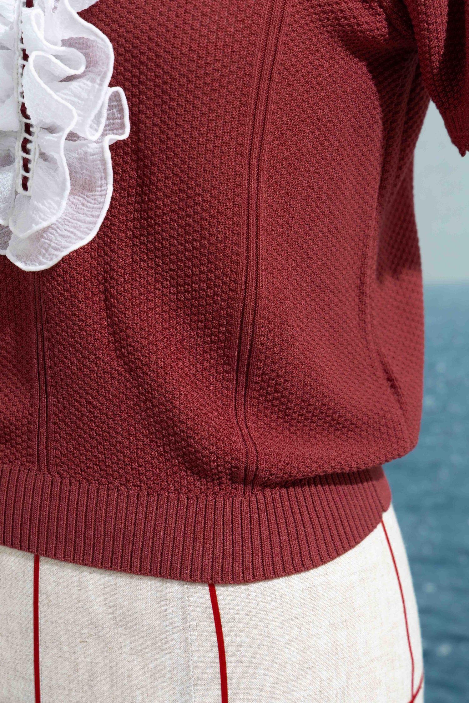 Frill summer knit