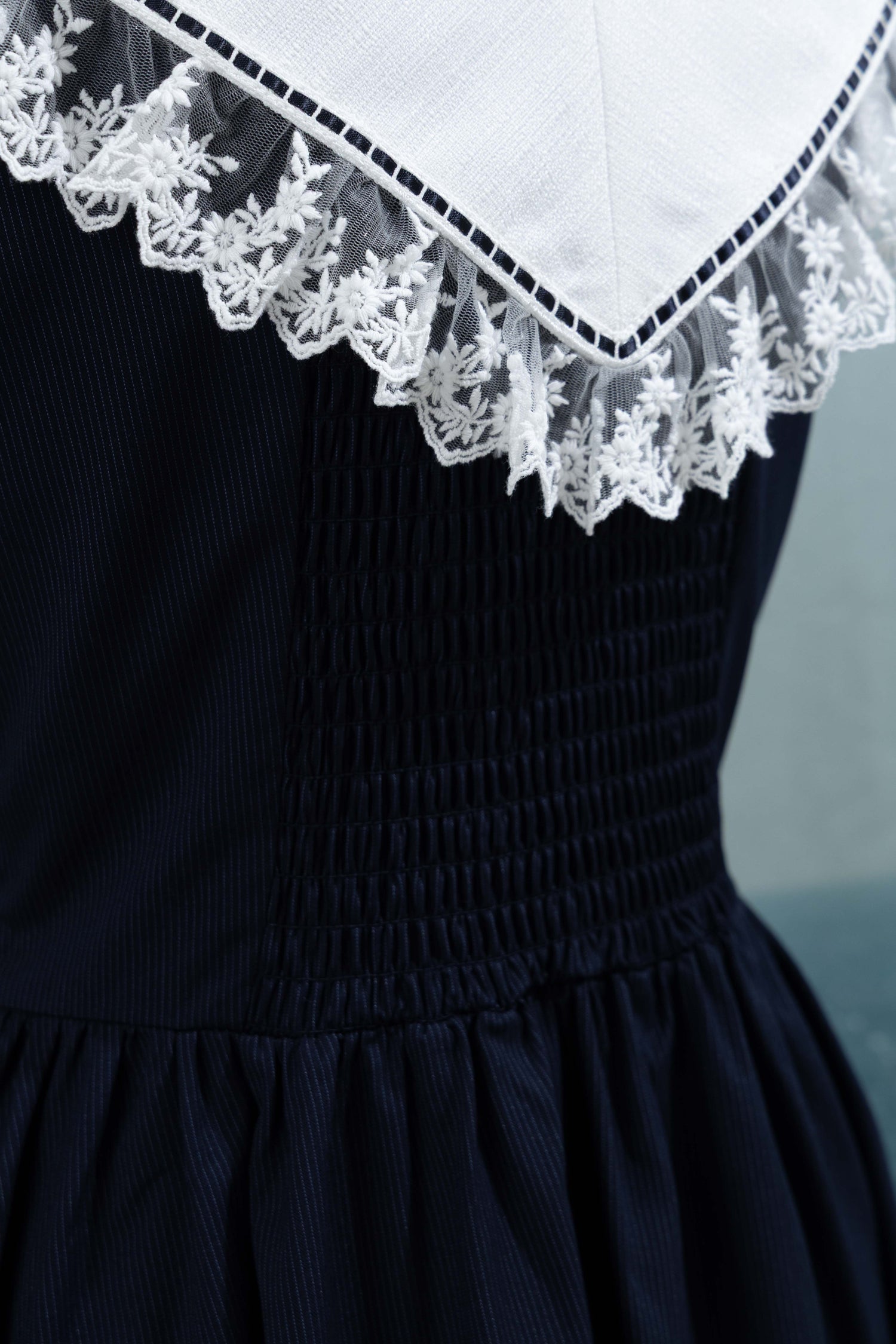 Sailor collar dress