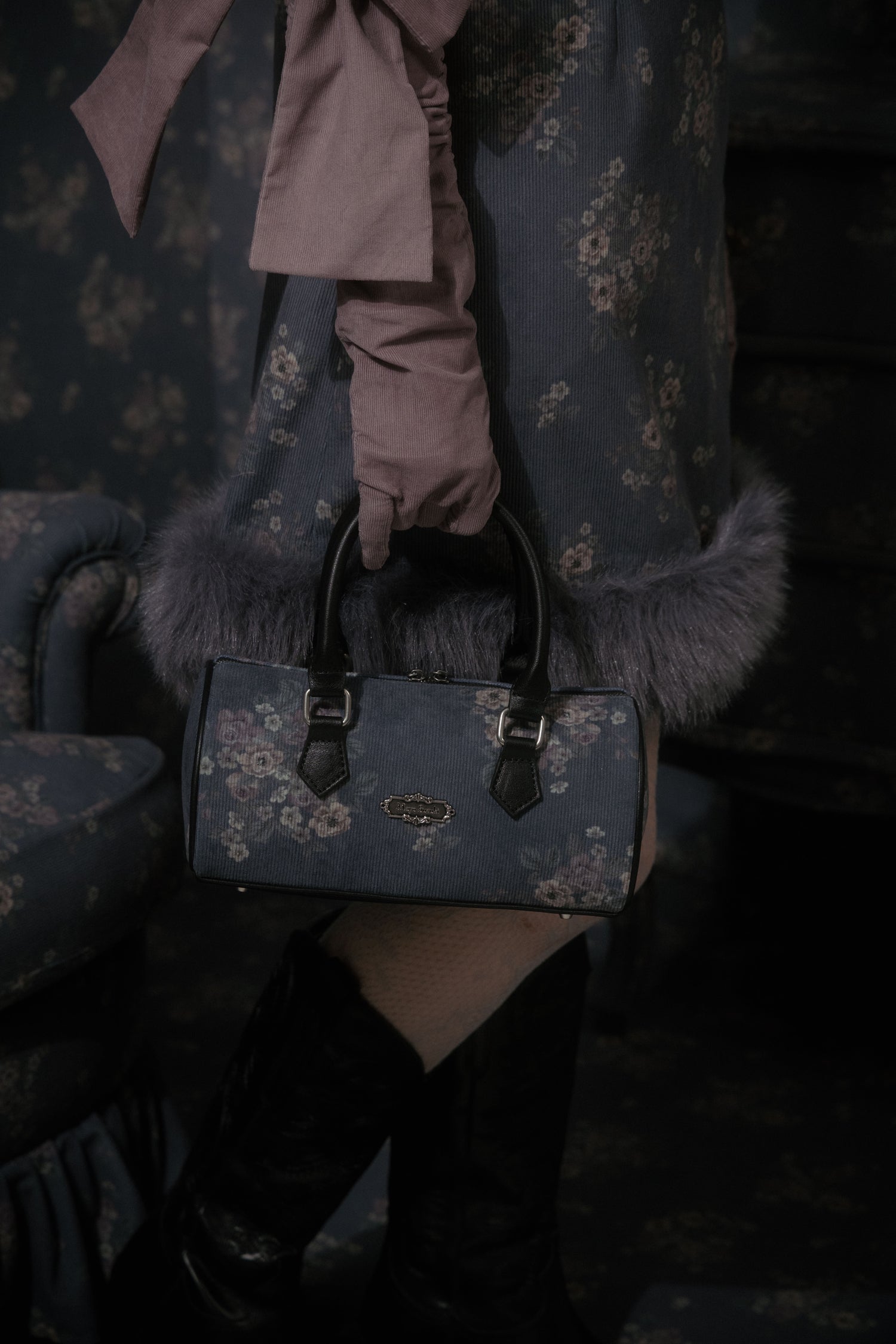 Floral corduroy boston bag