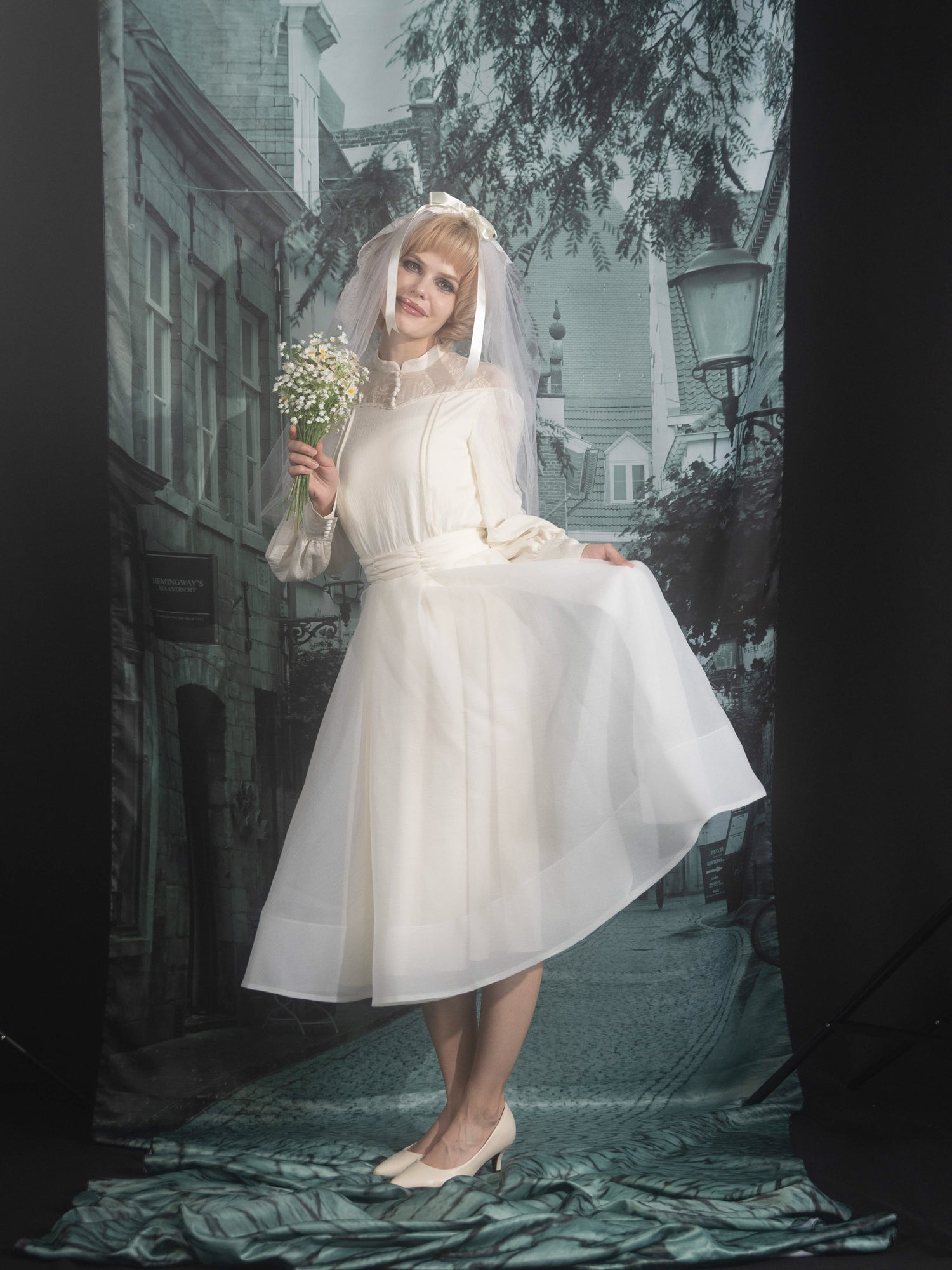 A line sheer skirt