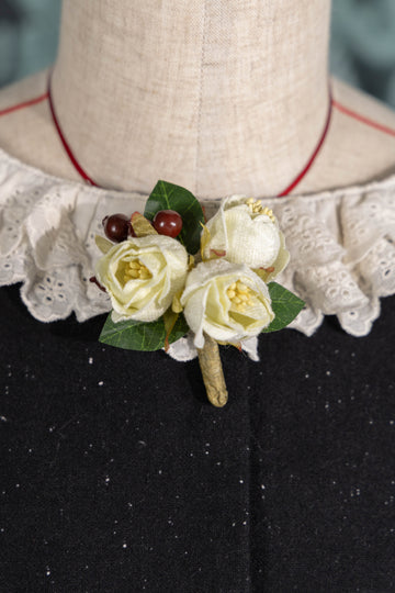 Flower corsage short jacket