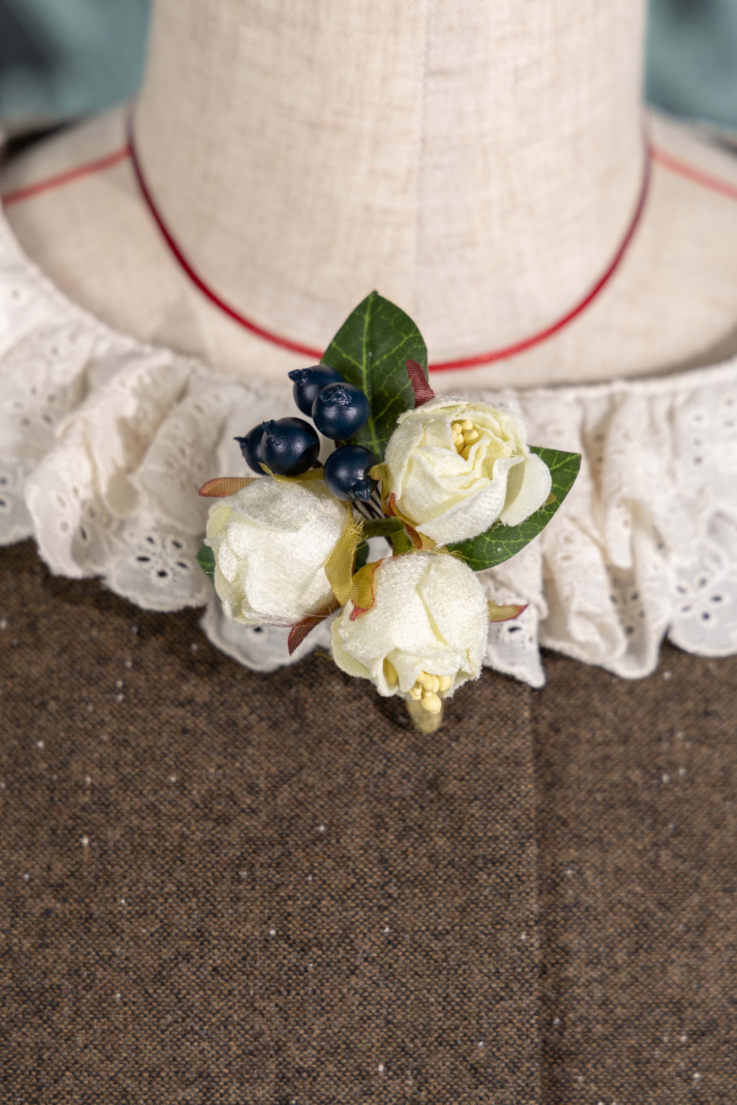 Flower corsage short jacket