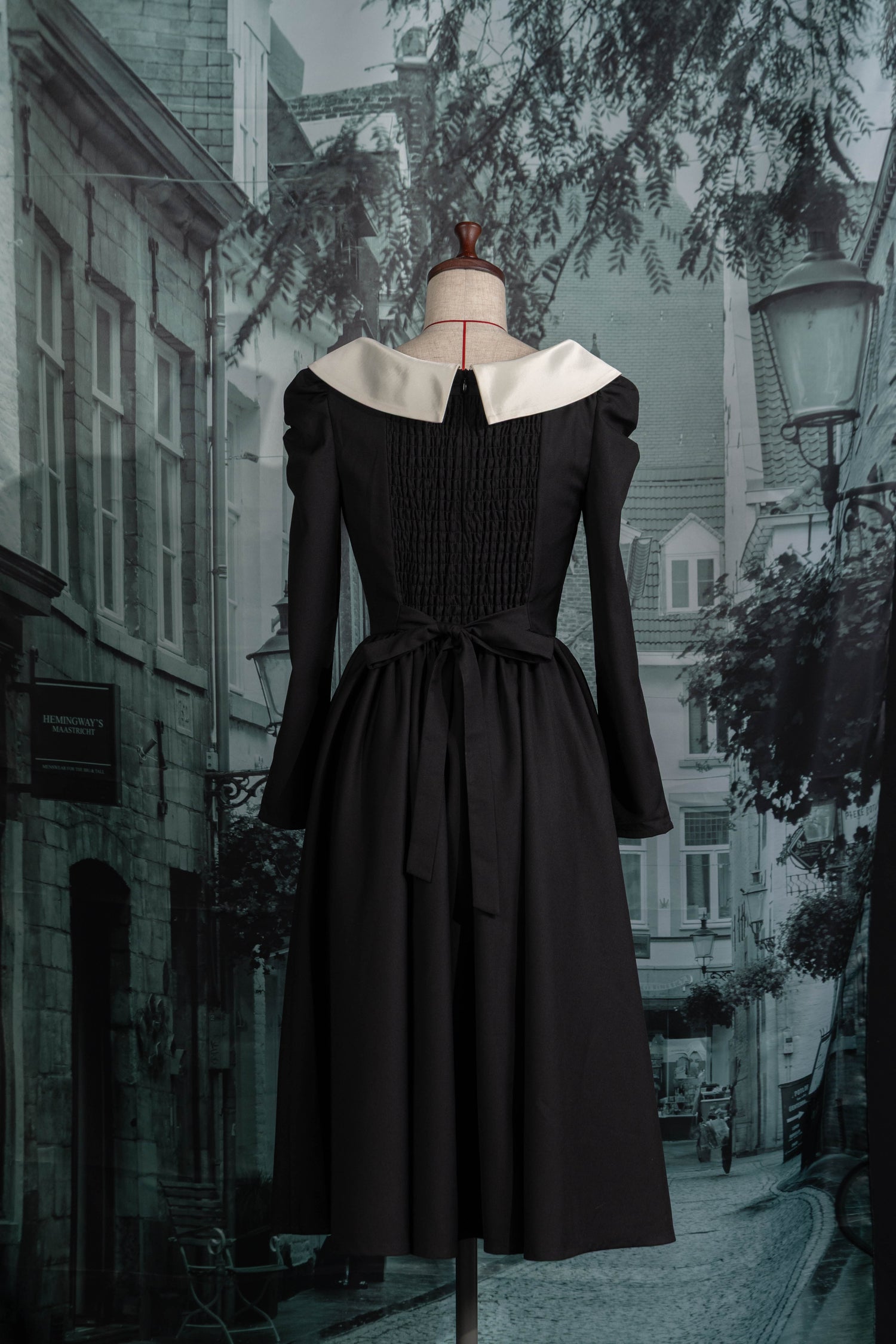 Classical rose dress