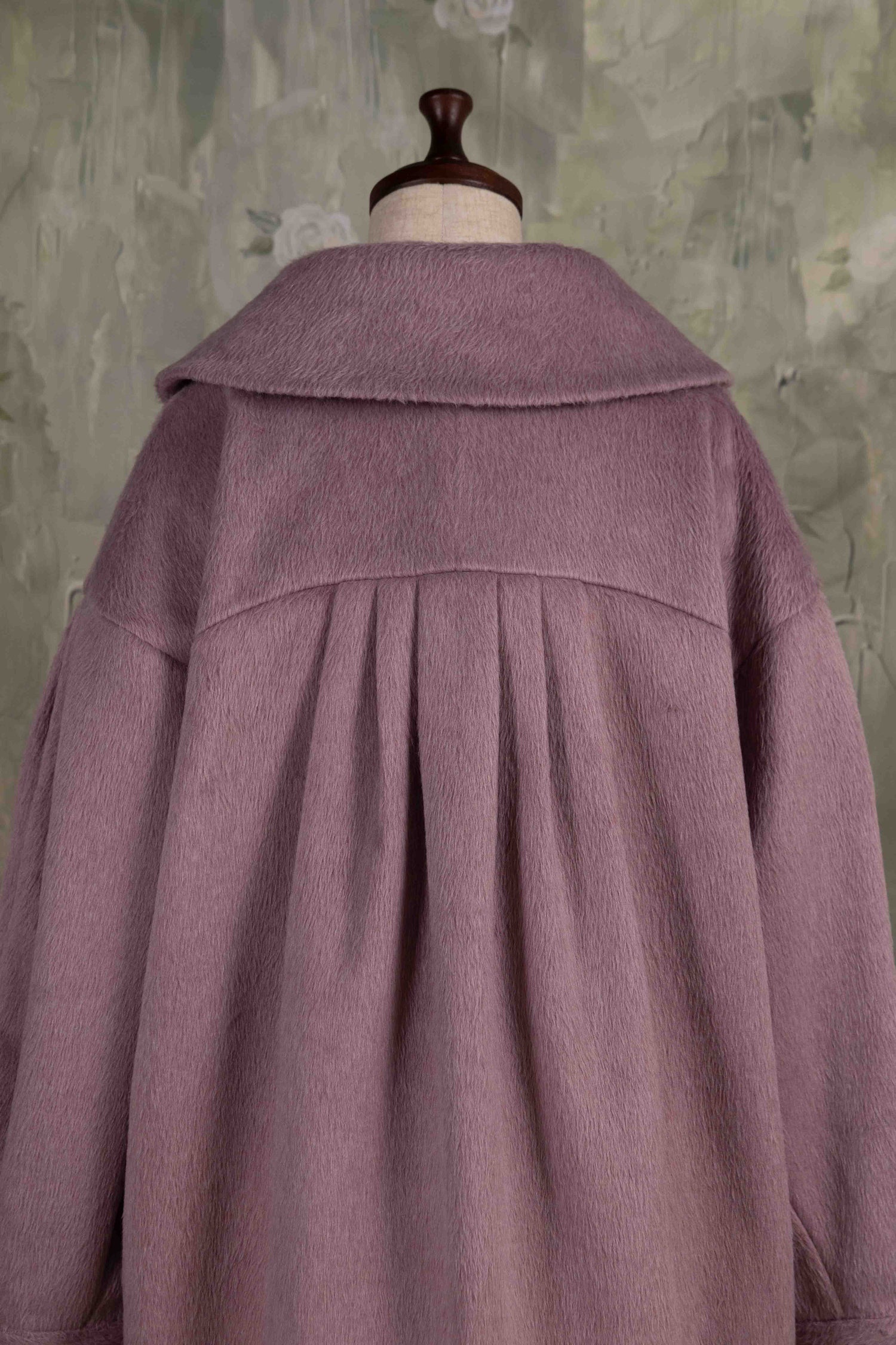 Classical double cocoon coat