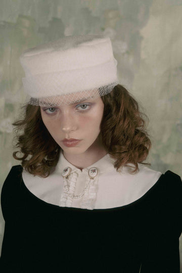 Classical tulle hat