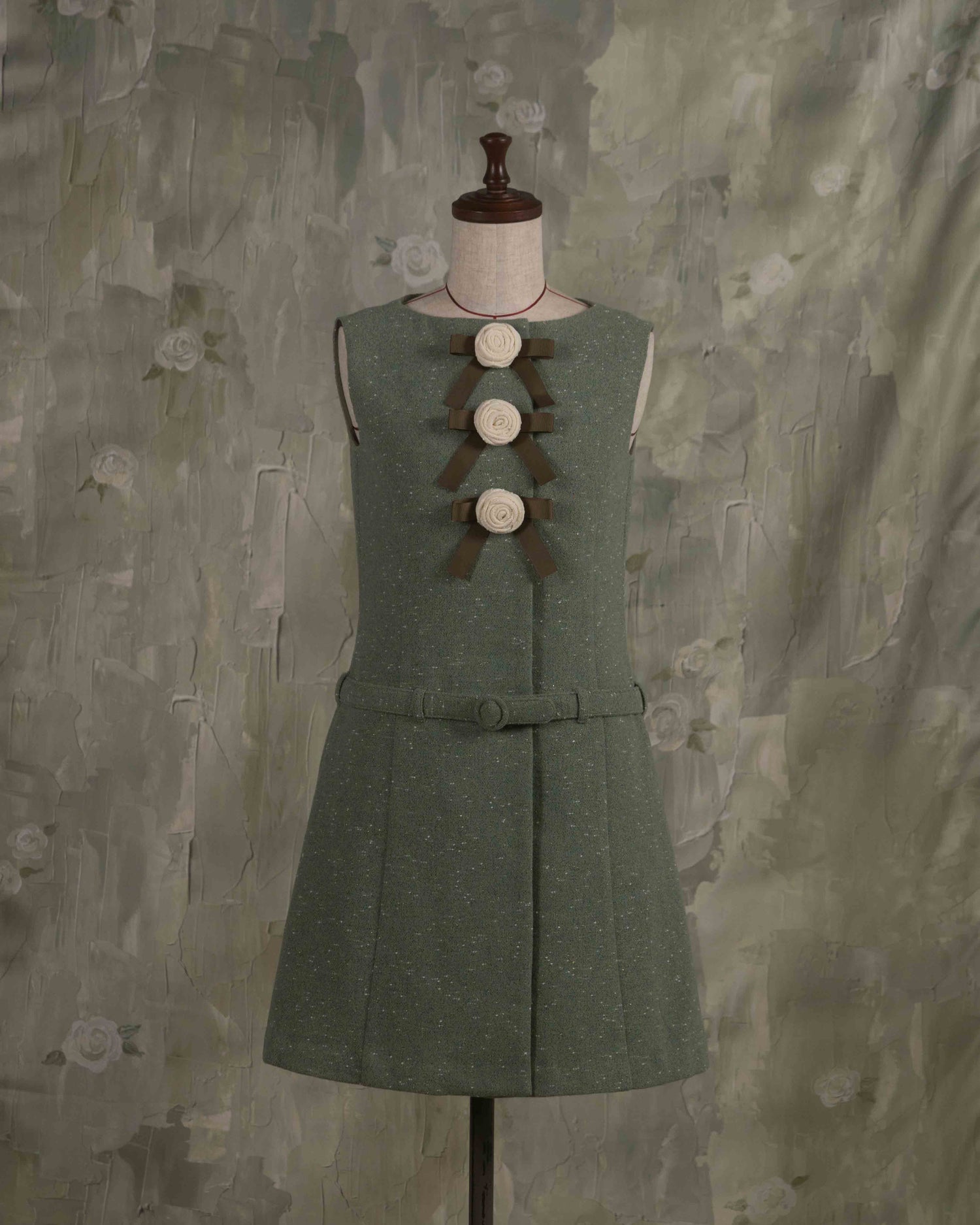 Rose ribbon mini dress