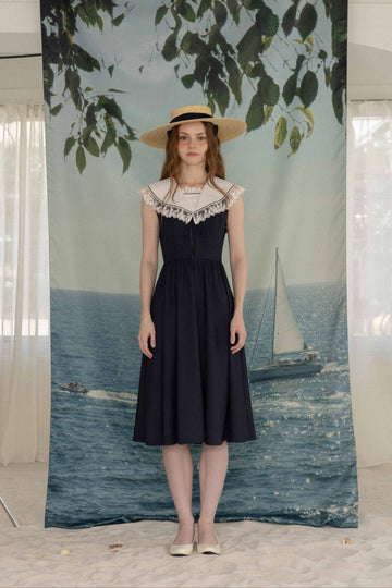 Sailor collar dress