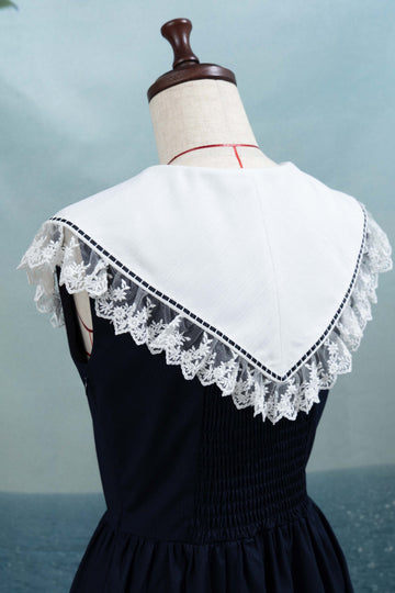 Sailor collar dress