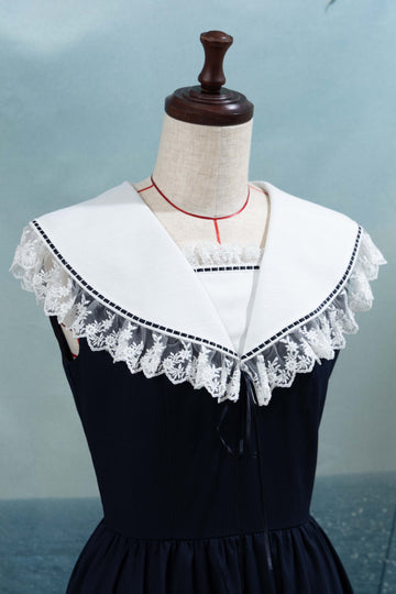 Sailor collar dress