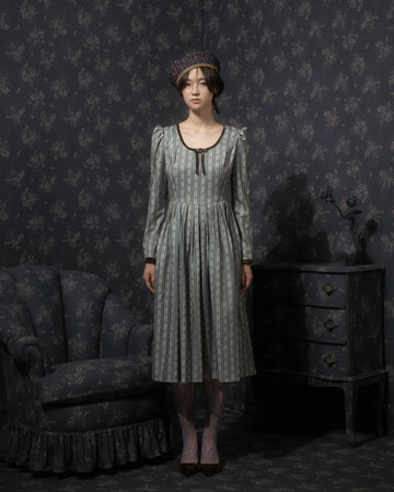 Vintage wallpaper dress