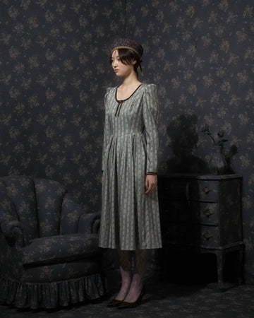 Vintage wallpaper dress