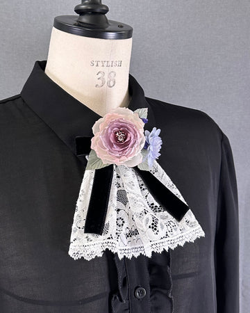 Secret garden jabot