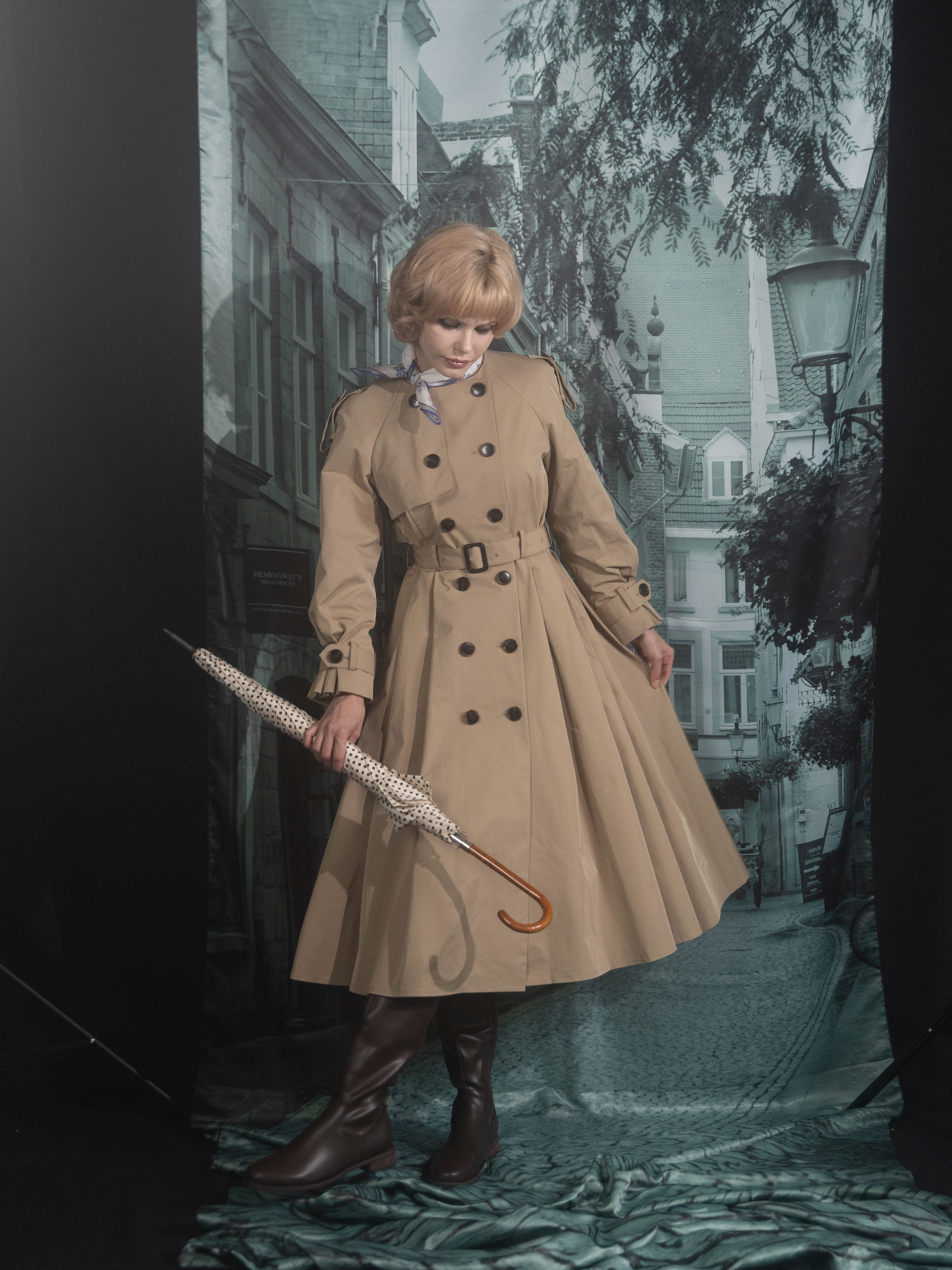 Dressy trench coat – Mayo Suzuki