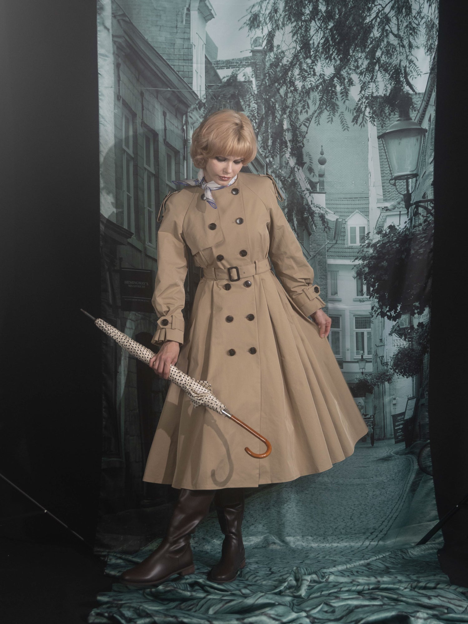 Dressy trench coat