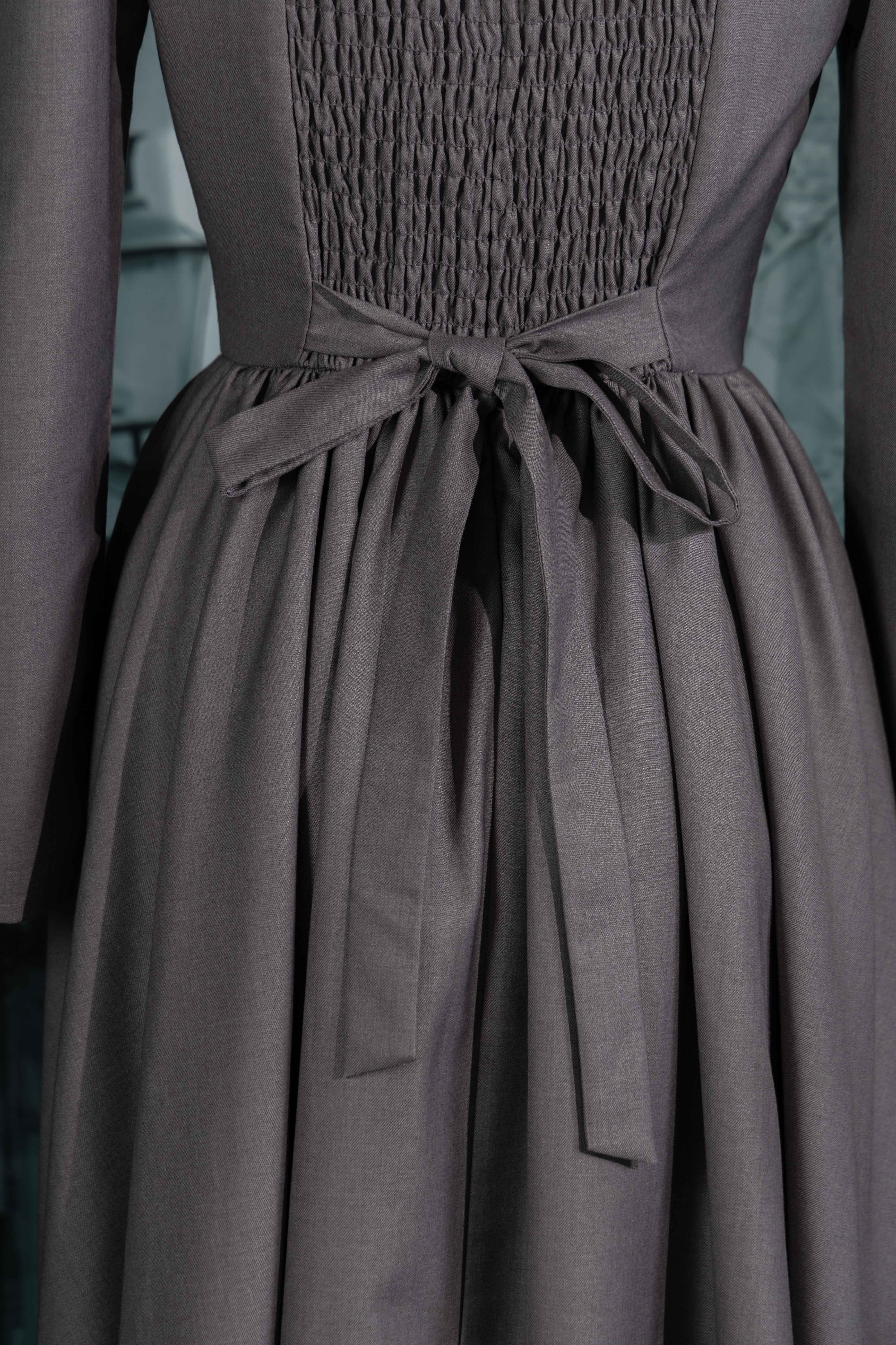 Classical rose dress – Mayo Suzuki