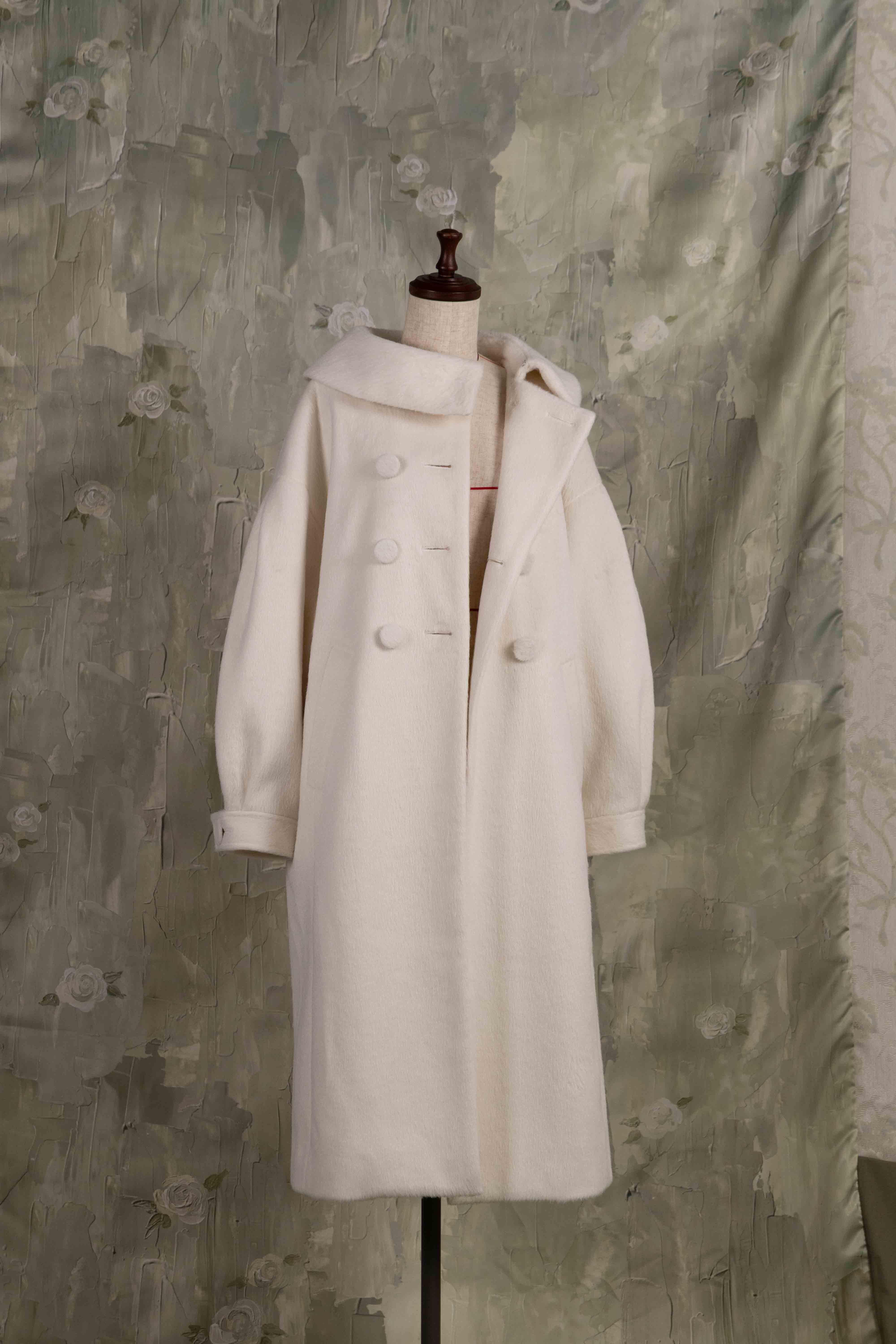 Classical double cocoon coat – Mayo Suzuki