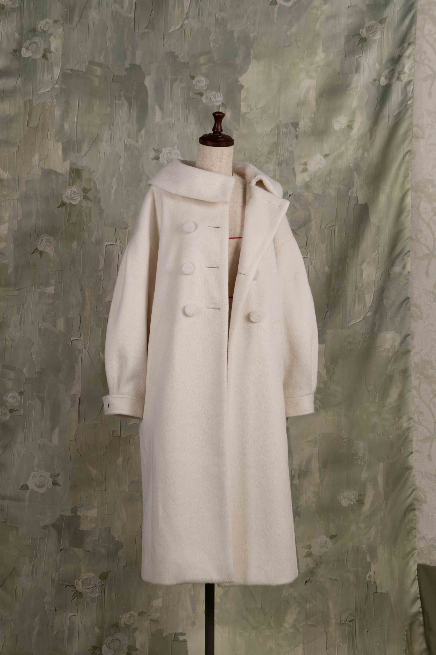 Classical double cocoon coat