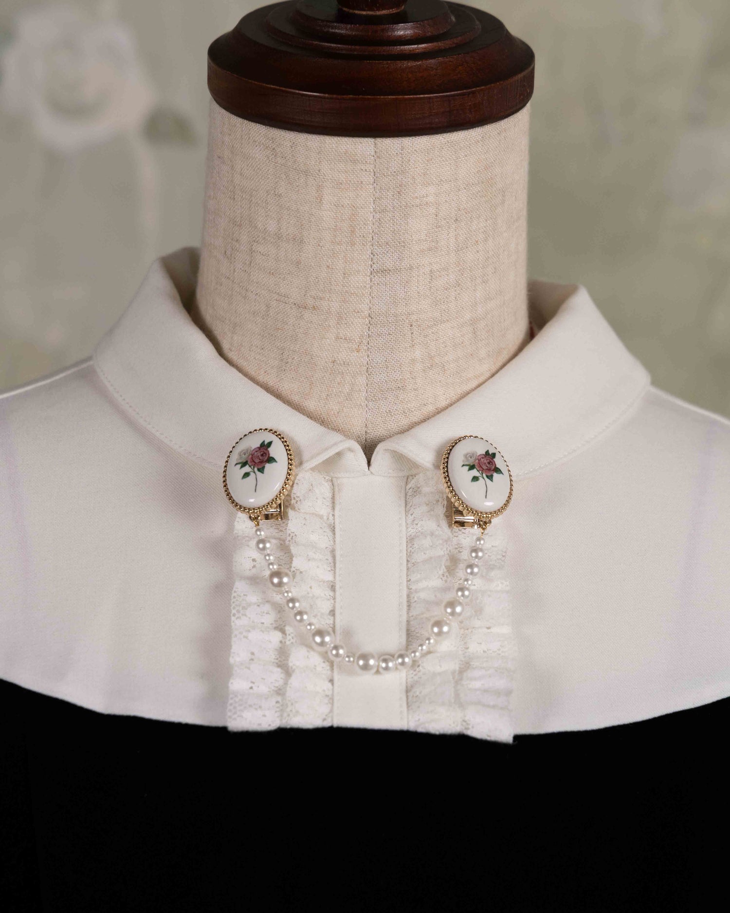 Classical rose painting clip