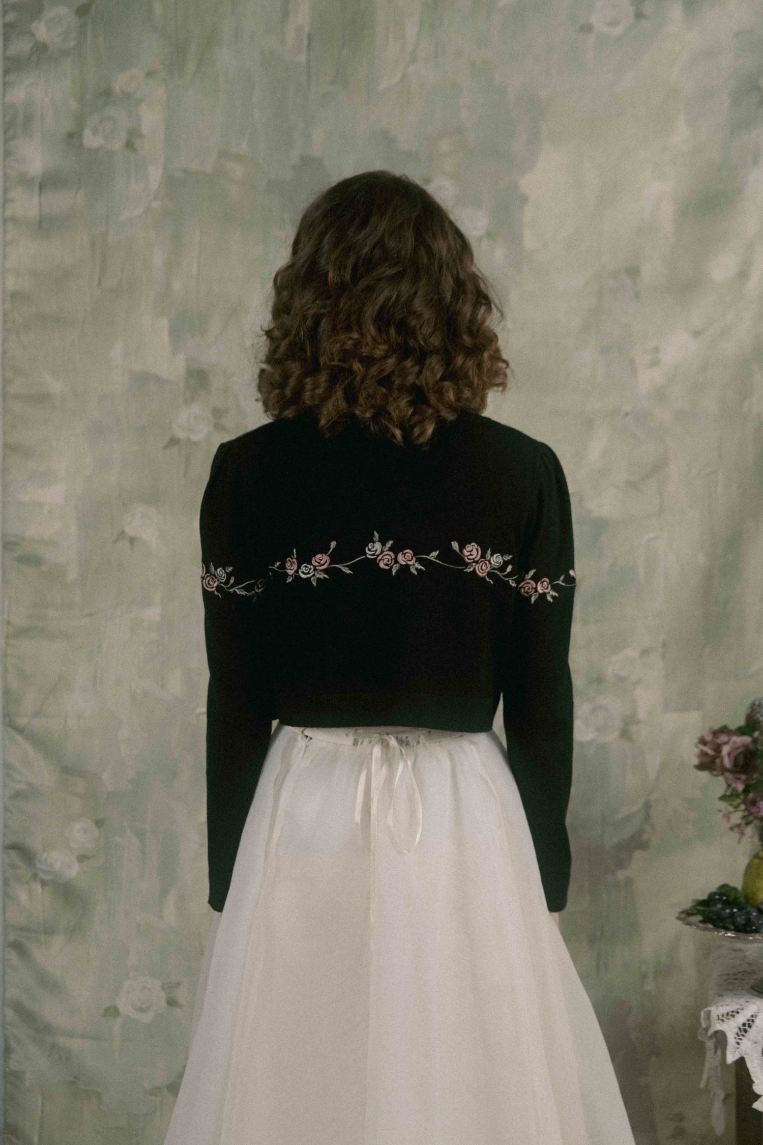 Rose embroidery ensemble