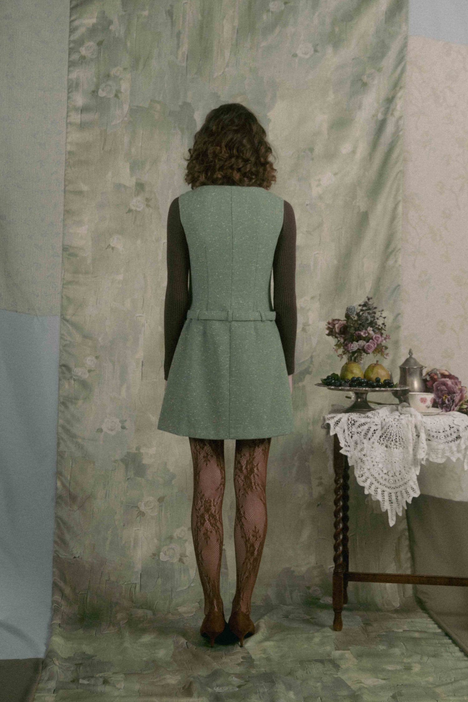 Rose ribbon mini dress