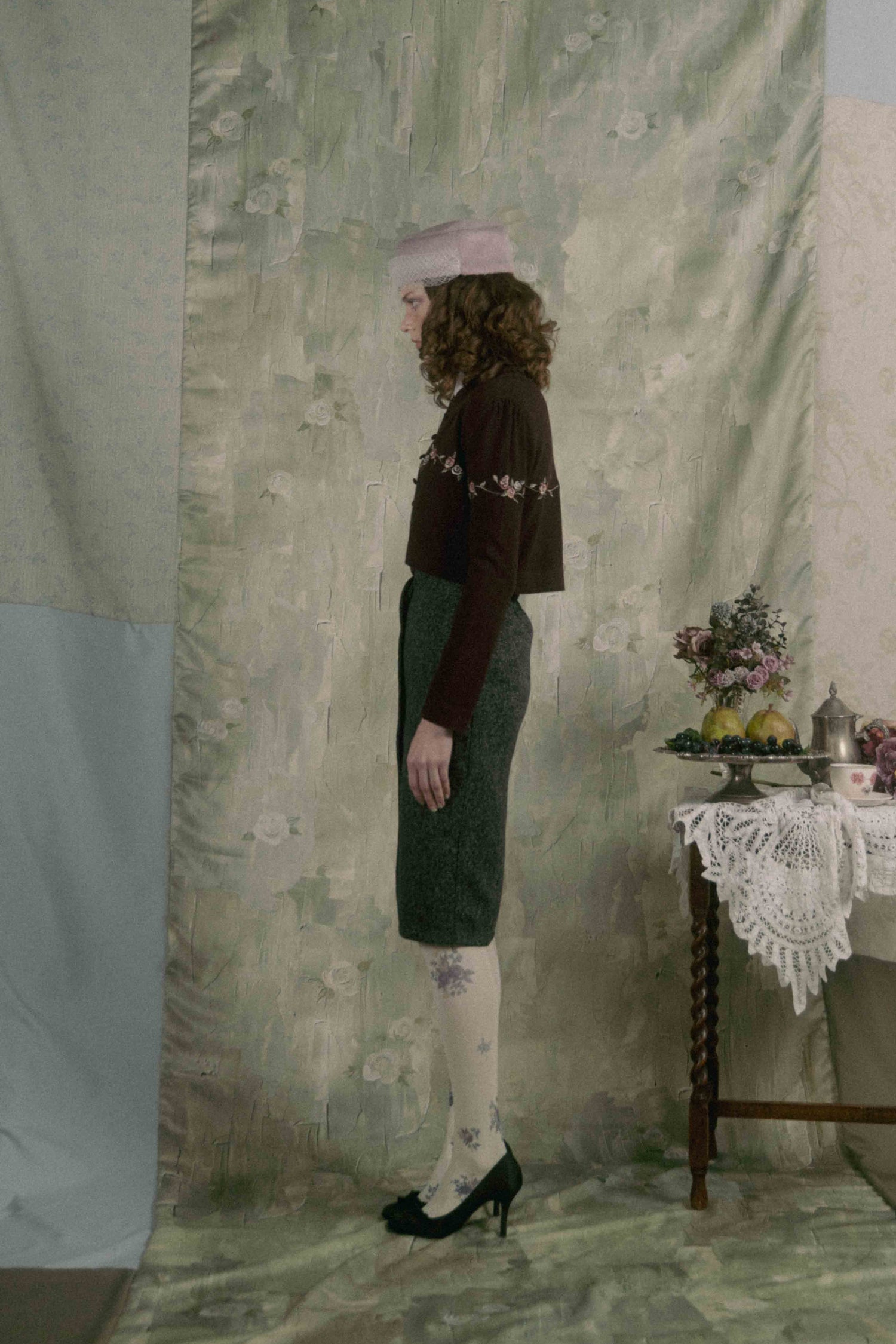 Rose embroidery ensemble