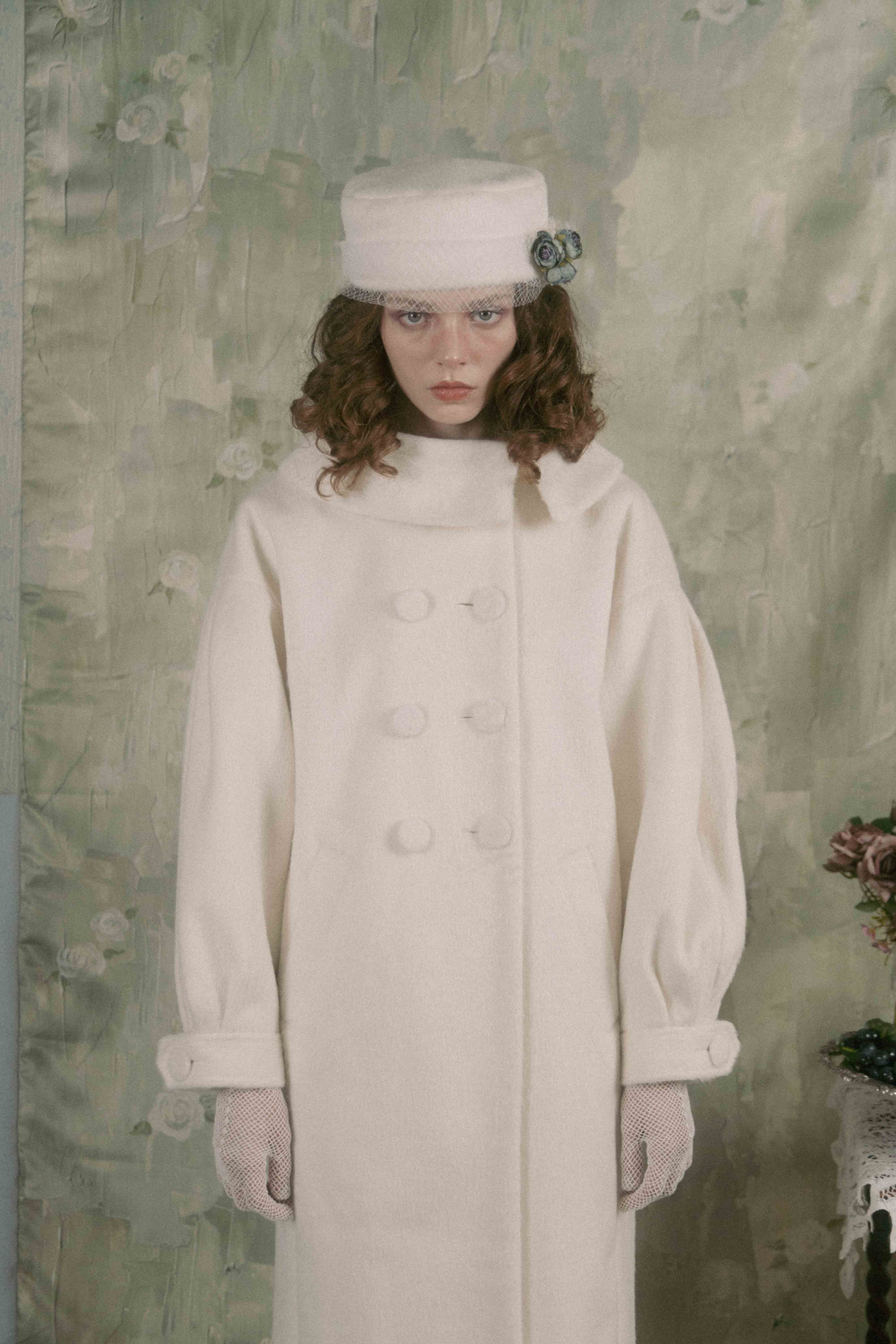 MIYACO 日本製 総刺繍 コットンレースコート 貝殻ボタン セミダブル Classical double cocoon coat – Mayo Suzuki