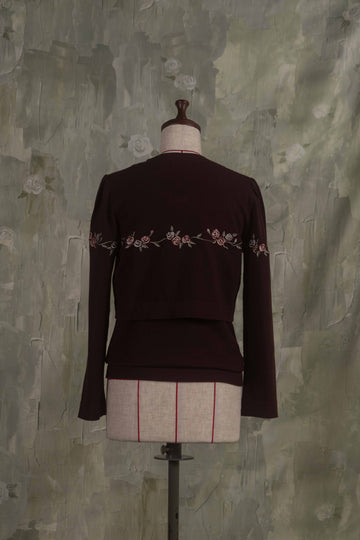 Rose embroidery ensemble