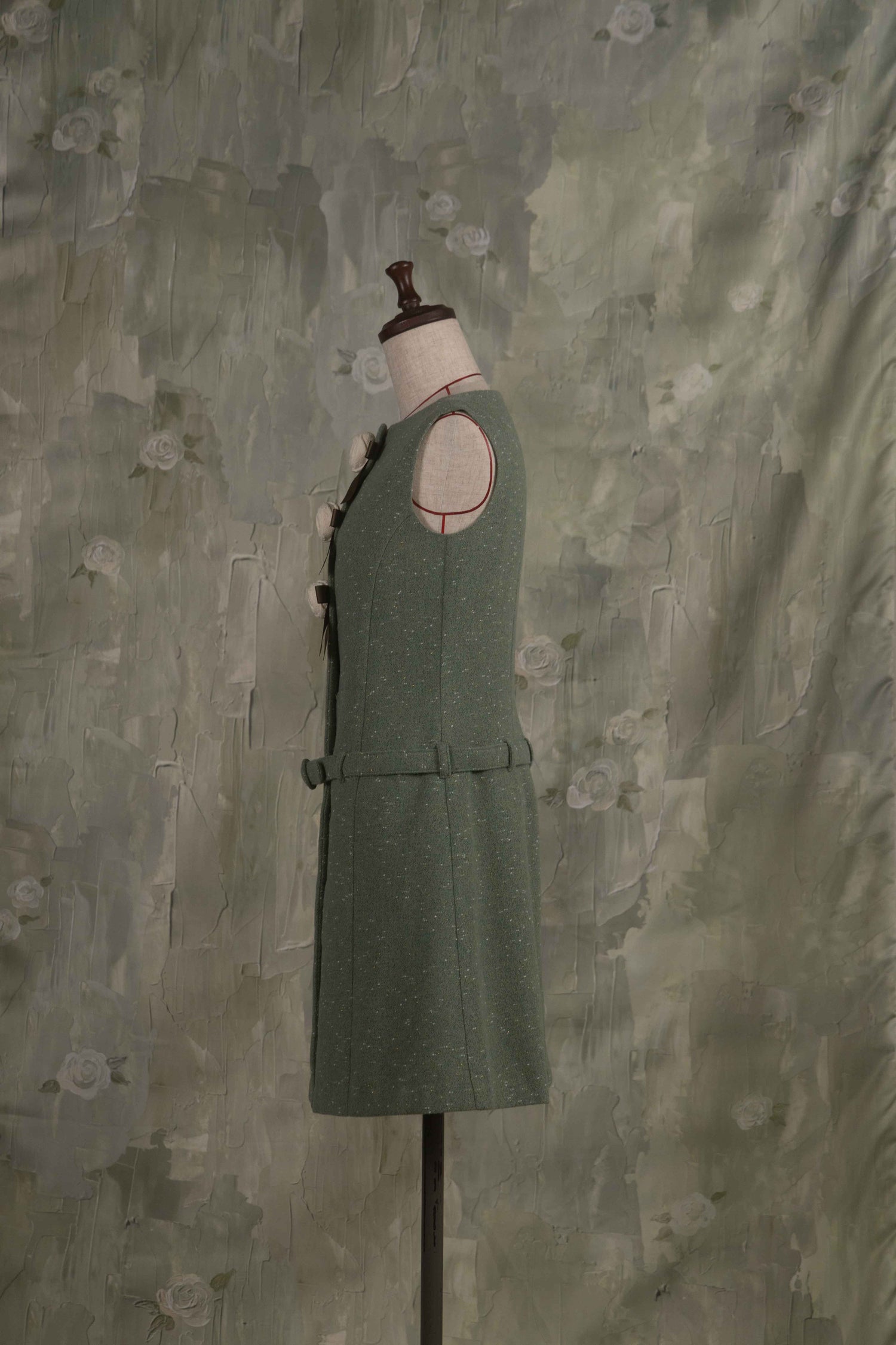 Rose ribbon mini dress