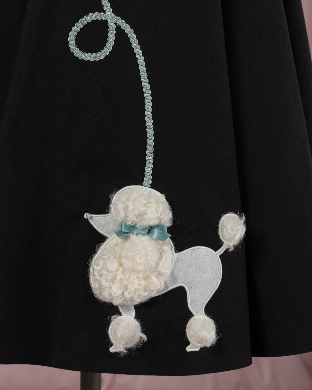 Poodle skirt – Mayo Suzuki