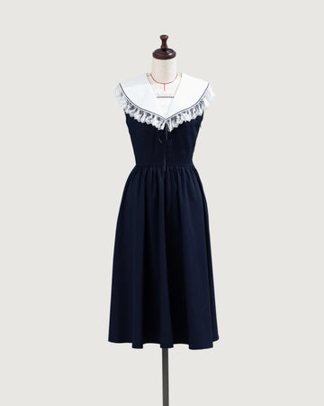 Sailor collar dress